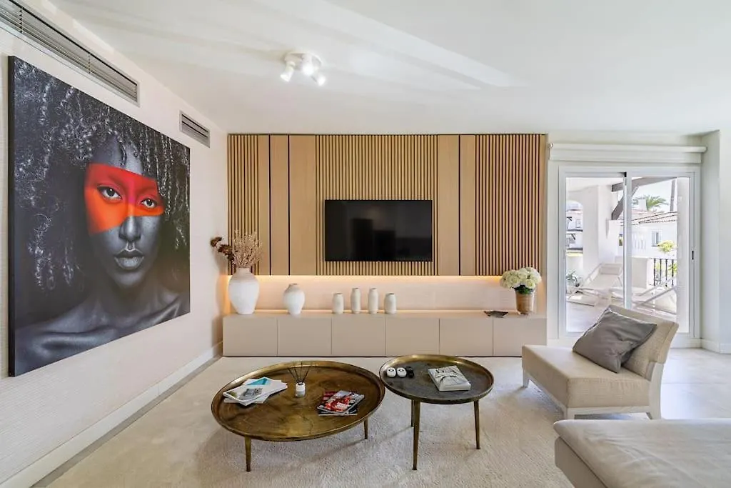 Ayma Apartamento Los Naranjos マルベーリャ スペイン